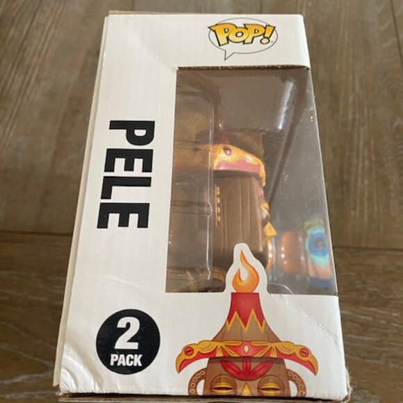 Pele & Barker Parrot - Enchanted Tiki Room Pop! by Funko - Picture 3 of 6